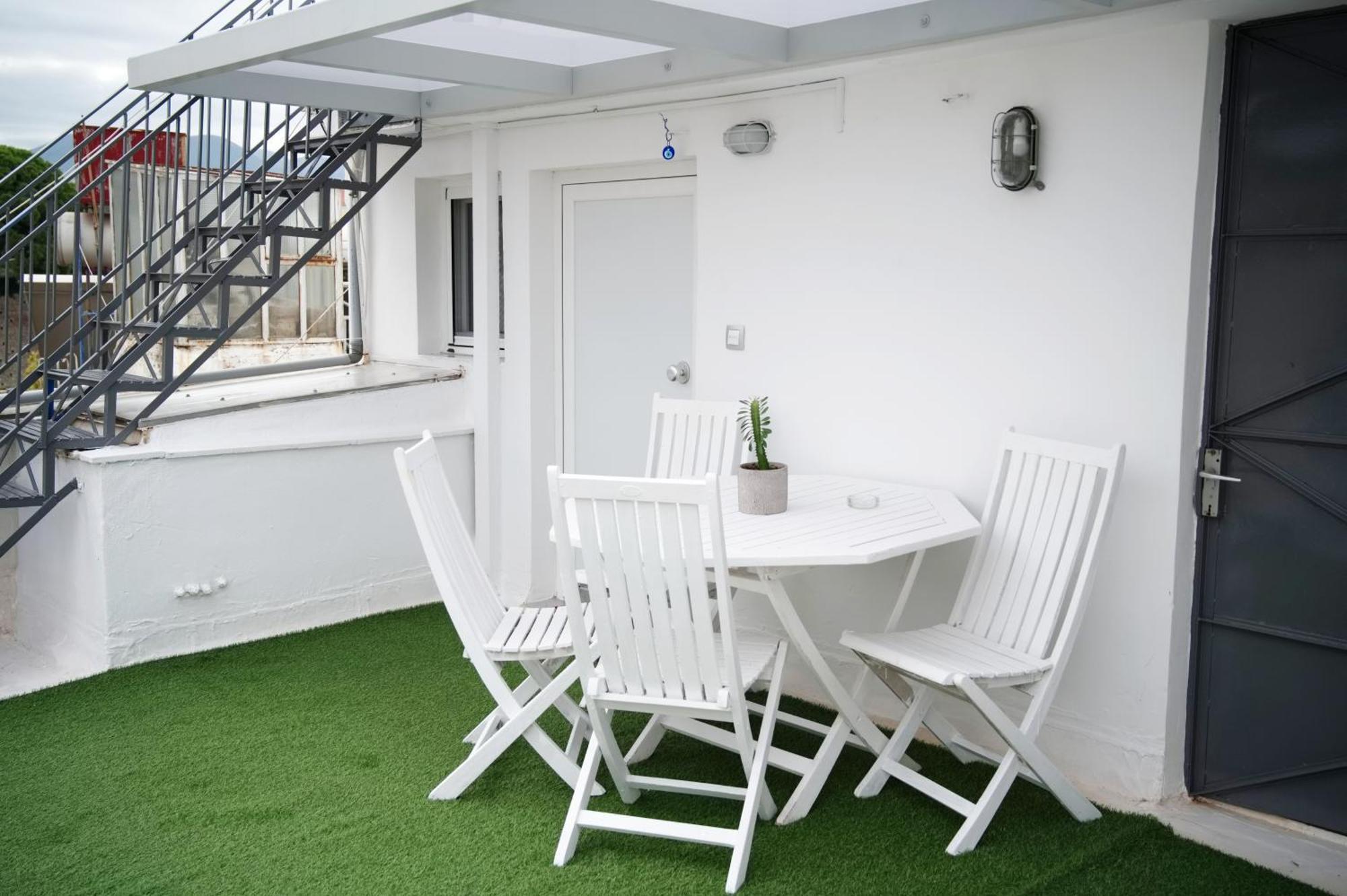 Central Aesthetic Studio With Panoramic Views Patras Exterior foto